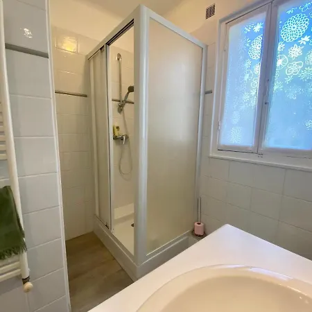 Les Orchidées - - à 10min Du Centre-ville Appartement